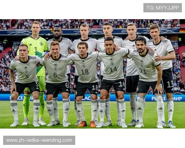 德甲球队生涯首次征战详细介绍与球员表现